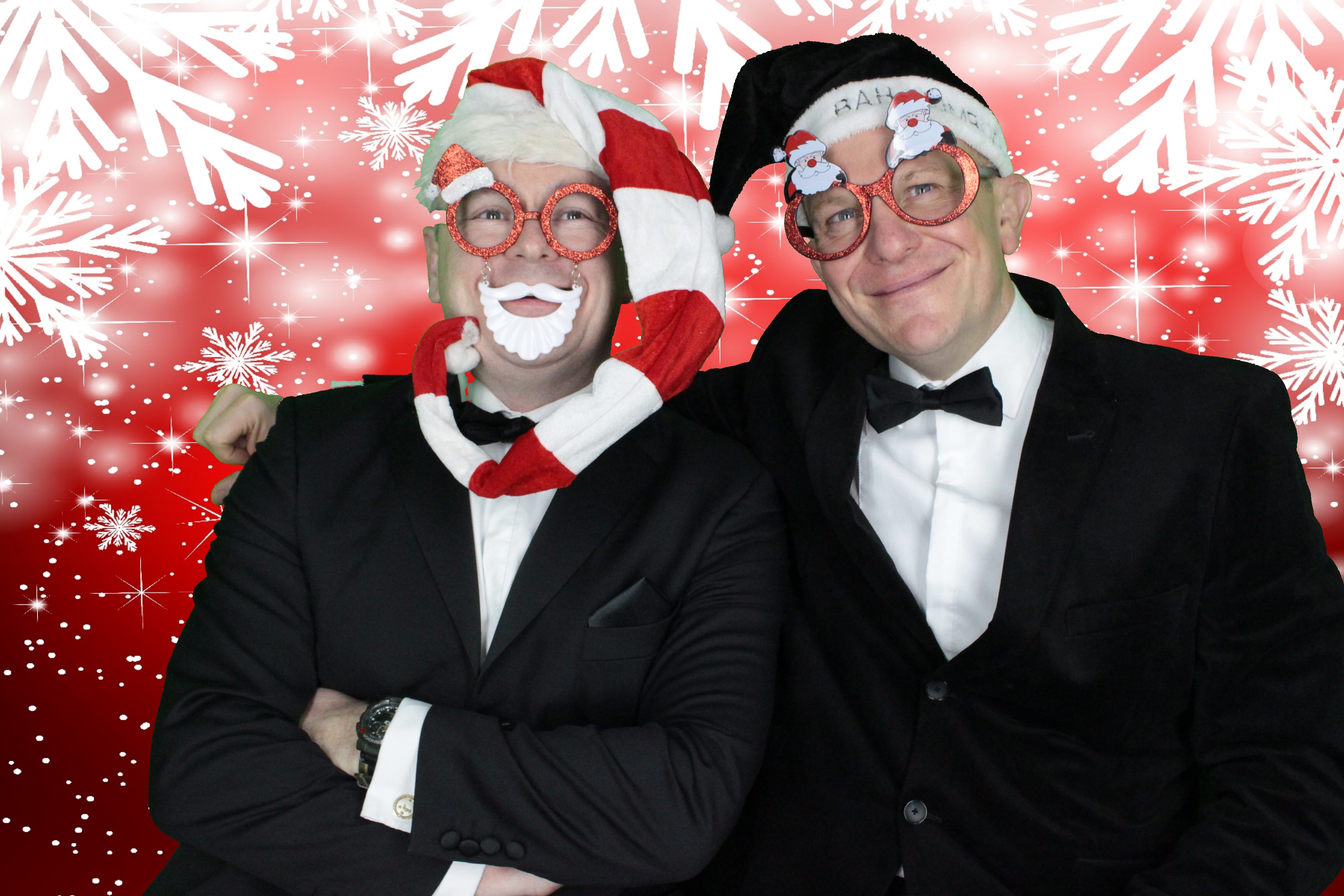 Upavon Officers' Mess Christmas Party | View more photos from the event at gallery.myphotoboothexperience.co.uk/u/MyPhotoBoothExperienceLtd/Upavon-Officers-Mess-Christmas-Party